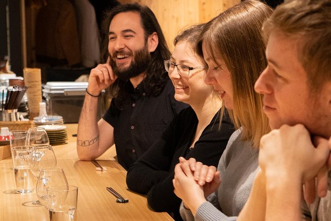 Sake Tasting Masterclass in Shinjuku (8+ Varieties with a Pro) - Why the small group makes a difference