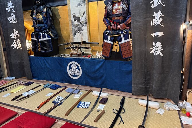 Samurai Experience Tokyo : Samurai Signature (90 min) - Throwing shuriken, the family favorite