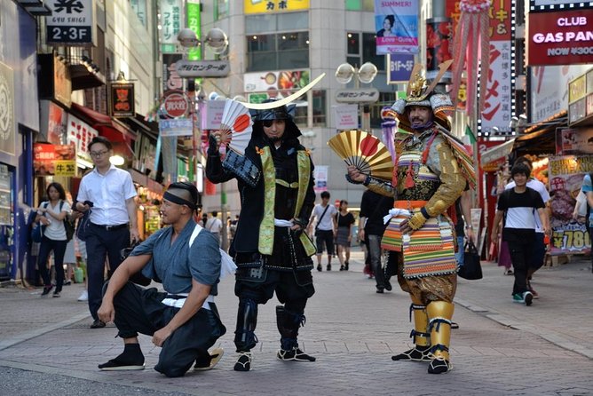 Samurai photo shooting at Street in Shibuya - What happens during the two-hour session