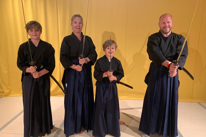 Samurai Sword Experience (Family Friendly)at SAMURAI MUSEUM TOKYO - Learning the sword sequence