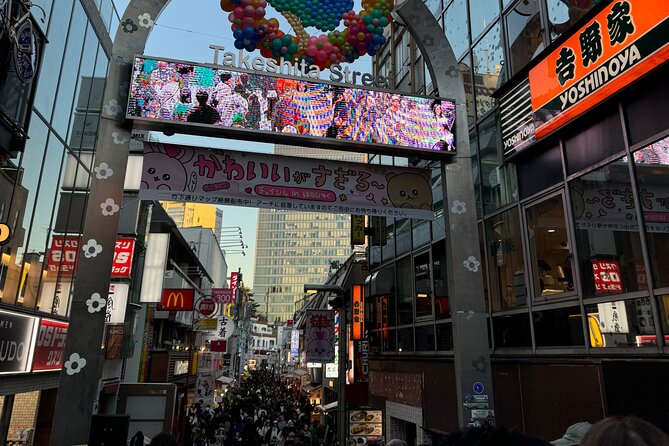 Shibuya and Harajuku Highlights Walking Tour - Hachiko: a brief story with a lasting place in Shibuya