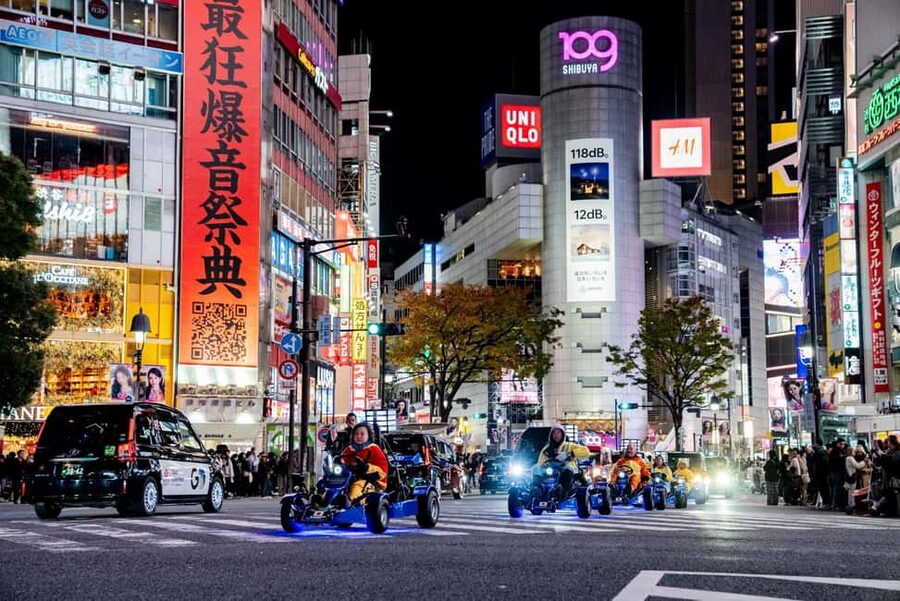 Shibuya/Tokyo Tower & Shinjuku/Shibuya Go Karting Tours - Costumes, photos, and the social side of the ride