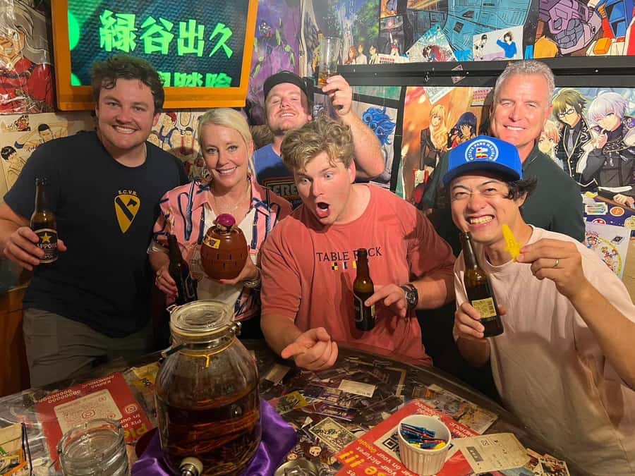 Shinjuku: bar hopping night tour at Japanese Izakaya - Meeting at Shinjuku Station