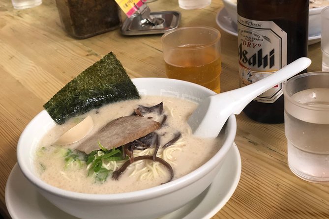 Shinjuku: Golden Gai Food Tour - Walking through Shinjuku’s old drinking quarters