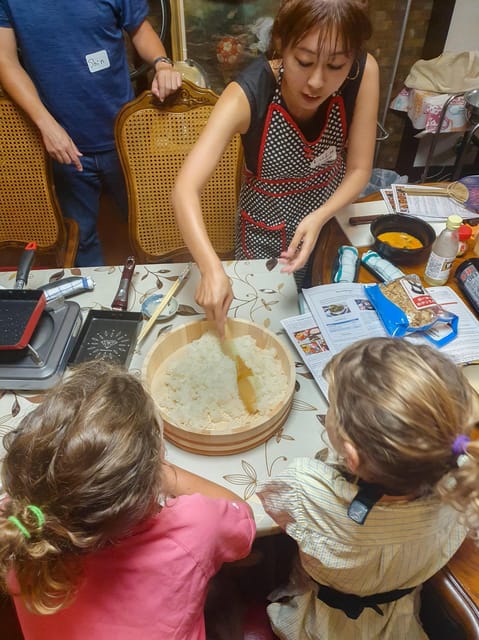 Shinjuku Tokyo: Authentic Japanese Home-Style Culinary Class - Key points to know before you book