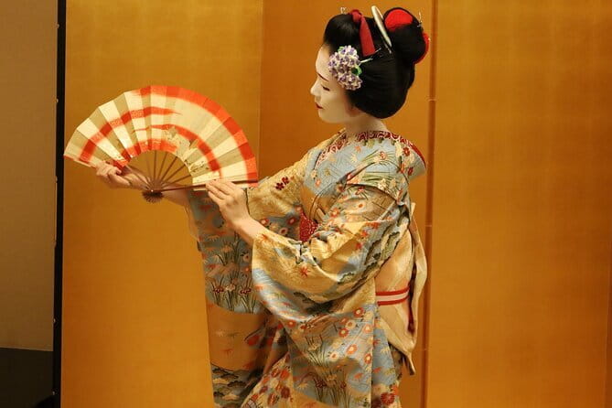 Shuffle Dance in Tokyo with a TikTok Star - Intermediate Level - Is $35.83 a fair price?