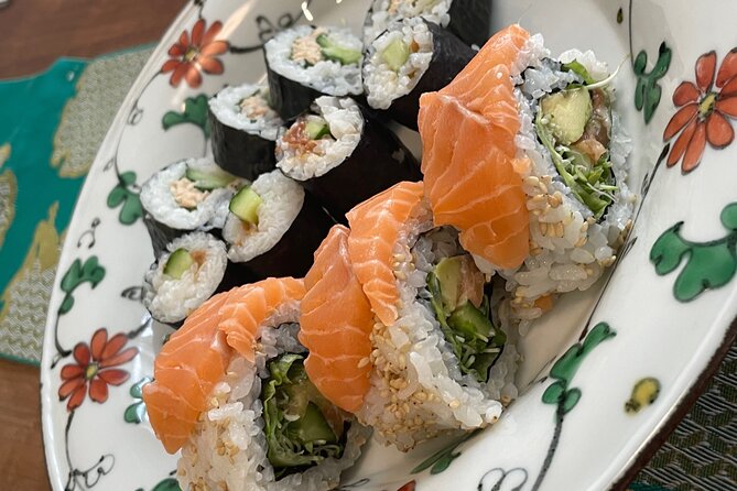 Small Group Sushi roll and Tempura Cooking Class in Nakano - Preparing fluffy and crisp tempura