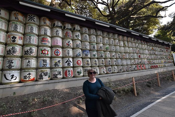 Starter tour in Tokyo _Visiting must-see spots and practical guidance - A Japanese lunch chosen around your needs