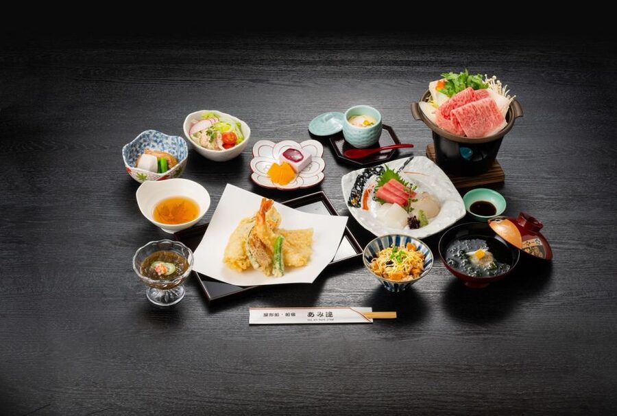 Sumida River: Japanese Traditional Yakatabune Dinner Cruise - Is $103 good value?