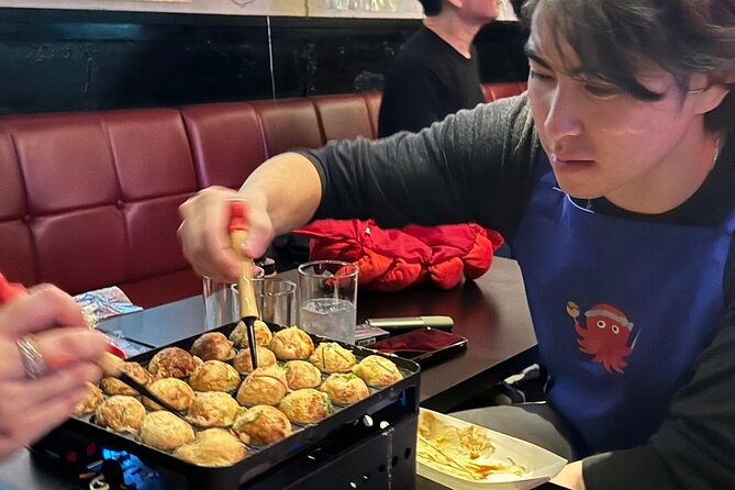TAKOYAKI Cooking Class with All-you-can-drink in Tokyo, Roppongi - Making Takoyaki Instead of Just Ordering It