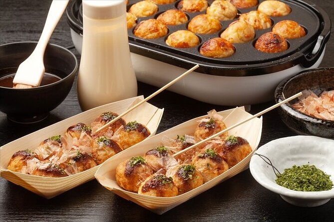 TAKOYAKI Cooking Class with All-you-can-drink in Tokyo, Roppongi - What You Will Not Get Here