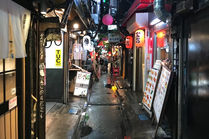 The Dark Side of Tokyo - Night Walking Tour Shinjuku Kabukicho - A Shinto Shrine Among the Night Streets