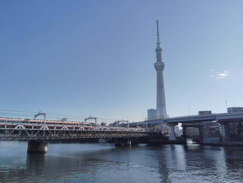 Tokyo: 3 Towers Tour – A Sky-High View of the City - Subway travel and the real pace of the day