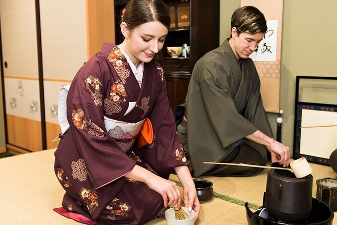 Tokyo 6 hr Private Guided Tour & Tea Ceremony Experience - Asakusa and Senso-ji: old Tokyo in two short stops