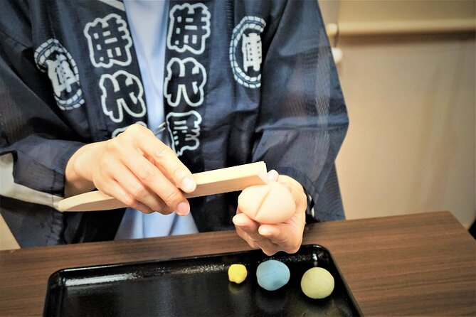 Tokyo 6hr Private Guided Tour & Japanese Sweets Making Experience - Jidaiya and the wagashi workshop