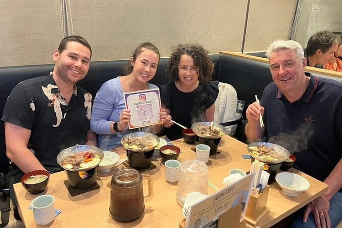 Tokyo 6hr Private Guided Tour & Sumo Show Lunch - Imperial Palace and Tokyo Tower