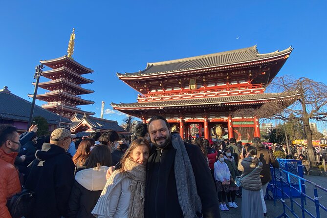 Tokyo 8hr Private Tour with Government-Licensed Guide - Tsukiji, Akihabara, and Shinjuku Golden Gai