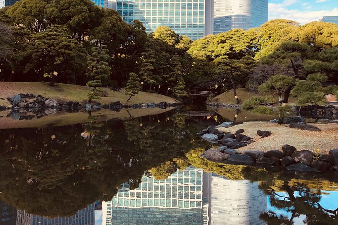 Tokyo Afternoon Tour with Pick-up Service from designated hotels - Hama Rikyu Gardens: a quiet start among samurai-era design