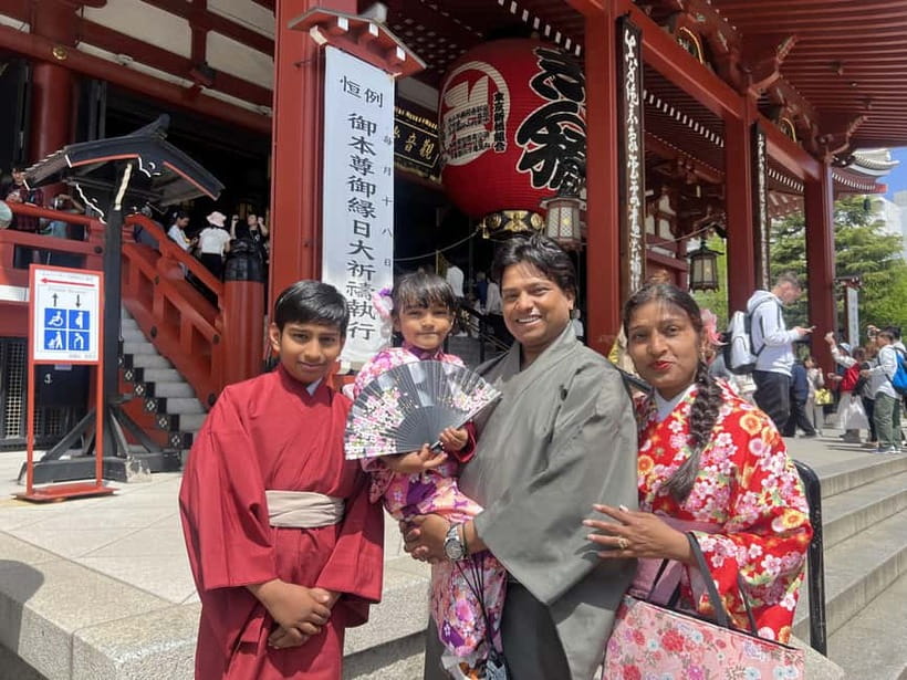 Tokyo: Asakusa and Tokyo’s Oldest Temple Senso-ji Tour - The $14 price: good value for a first visit