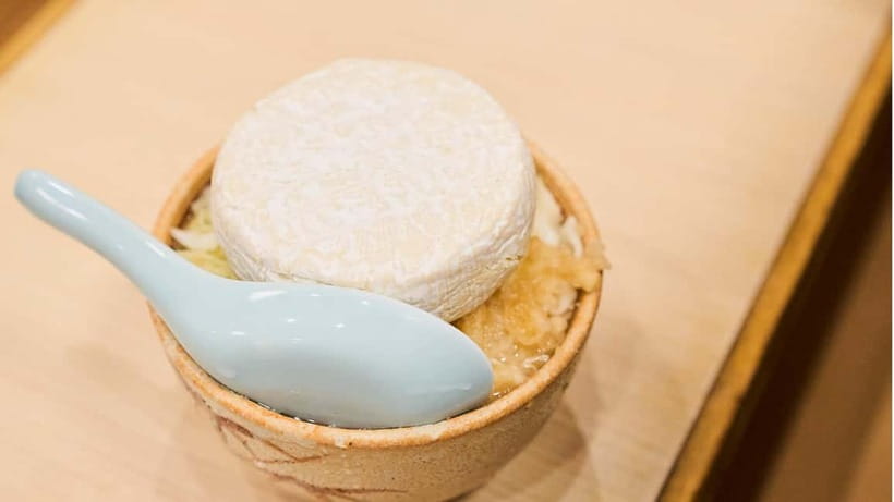 Tokyo: Asakusa Guided Food Tour with 12 Dishes & 3 Drinks - Monjayaki and the flavors of old downtown Tokyo