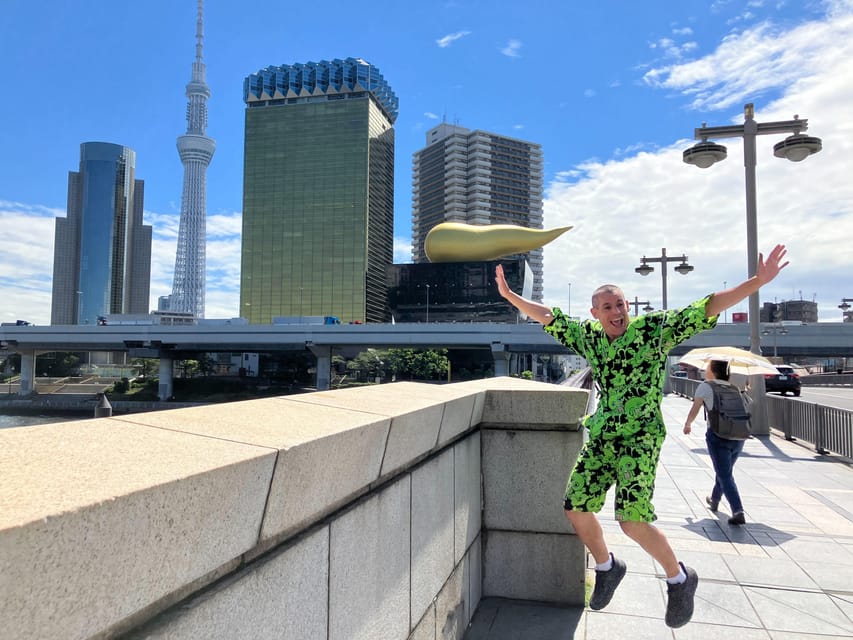 Tokyo: Asakusa Highlights Walking (OP : Rickshaw Experience) - The rickshaw ride through Asakusa