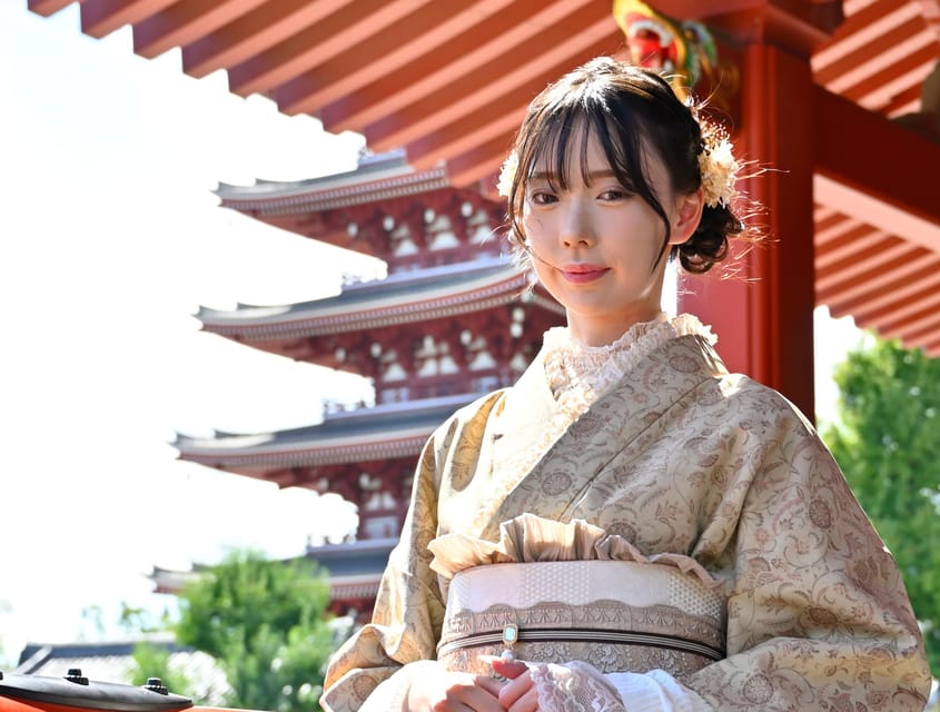 Tokyo: Asakusa Kimono Dressing and Matcha Experience - Choosing a kimono or summer yukata
