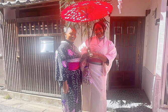 Tokyo Asakusa Kimono Rental - Picking the Obi, Accessories, and Final Look