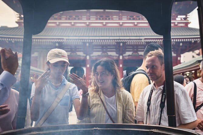 Tokyo: Asakusa Temple & Shrine Walking Tour with Local Guide - Asakusa Shrine and the Buddhist-Shinto contrast
