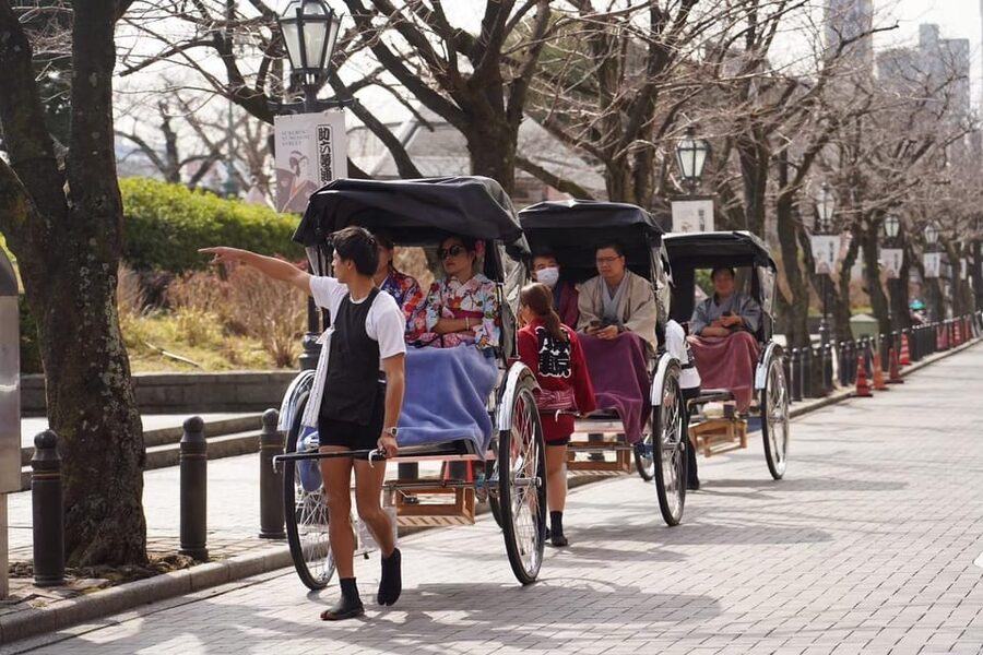 Tokyo: Asakusa tour by rickshaw - The Guide Can Add Value Beyond the Ride