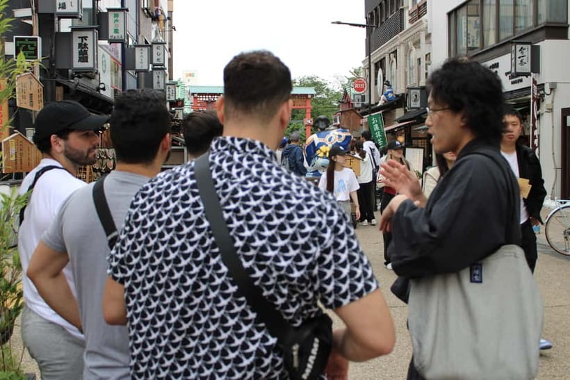 Tokyo: Asakusa Walking Tour with Japanese Comedian - A 90-Minute Tour With a Clear Limit