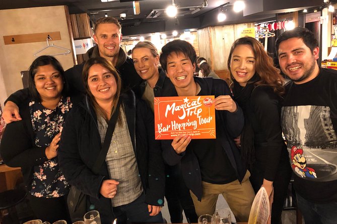 Tokyo Bar Hopping Tour in Shinjuku (All-You-Can-Drink + Dinner) - What you eat and drink during the evening