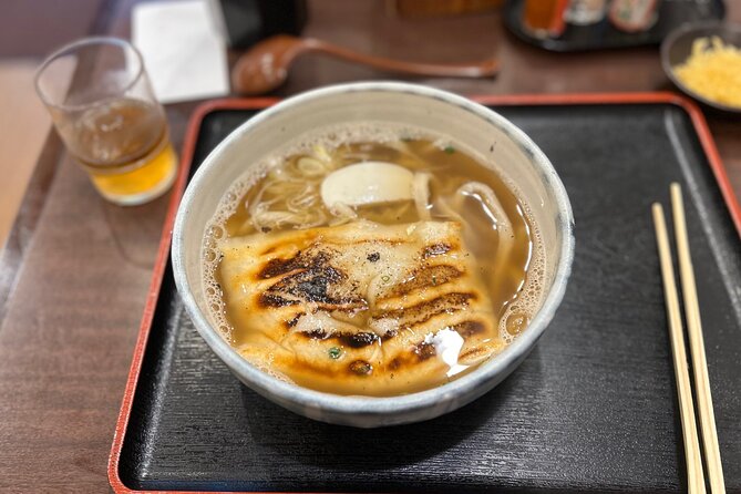Tokyo: Best Ginza Food Tour at 3 Local Eateries - The guide makes the difference