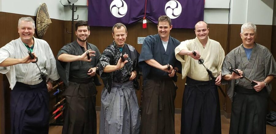 Tokyo: Best Samurai Experience - Choosing a Kimono and Hakama