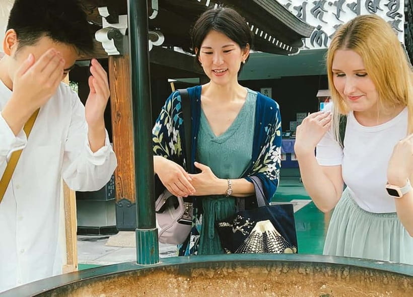 Tokyo: Buddhism and Shinto Temple Tour with a Real Local - Timing, clothing, and group size