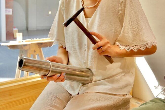 Tokyo: Calligraphy and Kakejiku (Hanging Scroll) Workshop - Turning paper into a kakejiku