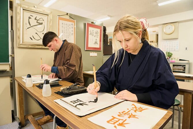 Tokyo: Calligraphy Workshop & Original T-Shirt Creation - Turning Your Name Into Japanese Kanji