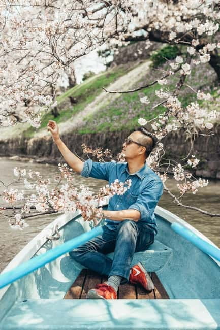 Tokyo Cherry Blossom Express Tour with Boat Ride - Key points at a glance