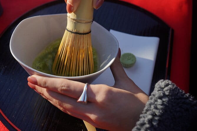 Tokyo Cherry Blossom Matcha Experience in Yoyogi Park (Shibuya) - Seasonal wagashi beneath the sakura