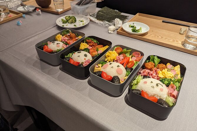 Tokyo Cute Bento Cooking Class – Make a Kawaii Character Lunchbox - The 15-minute photo session