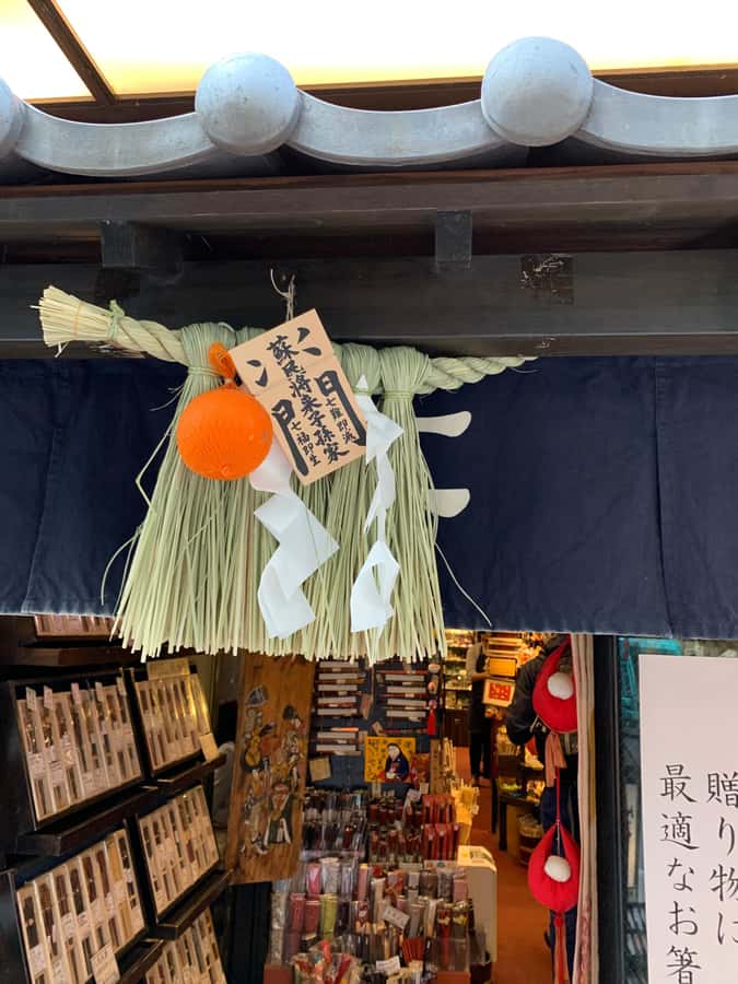 Tokyo: Discover Traditional Tokyo Full-Day Bicycle Tour - Guides who shape the experience