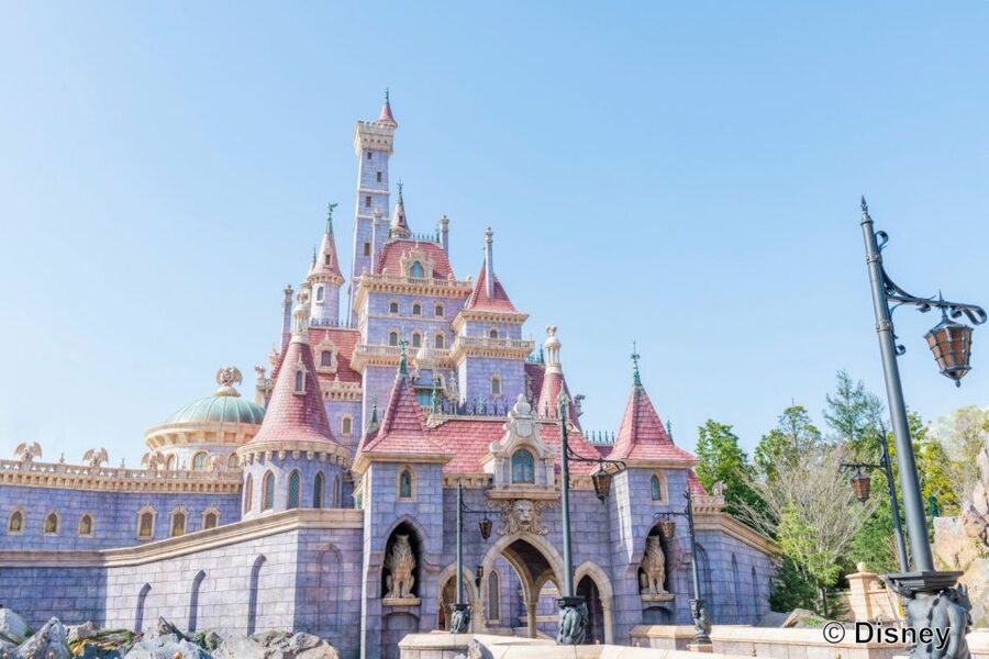 Tokyo Disneyland 1-Day Passport - Food, popcorn, and shops are part of the day