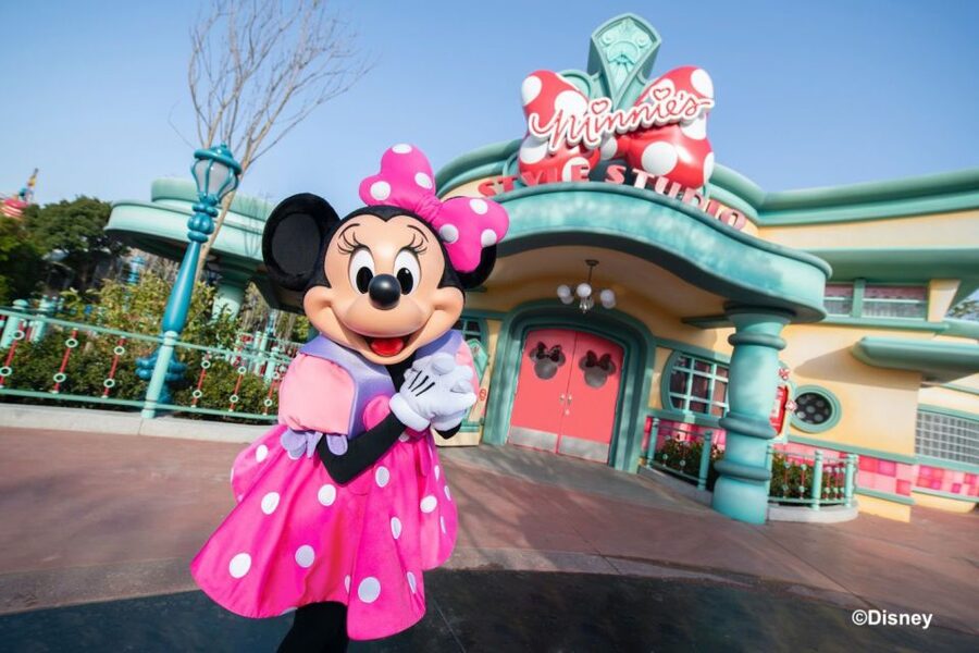 Tokyo Disneyland 1-Day Passport - Seven themed lands, one very full day