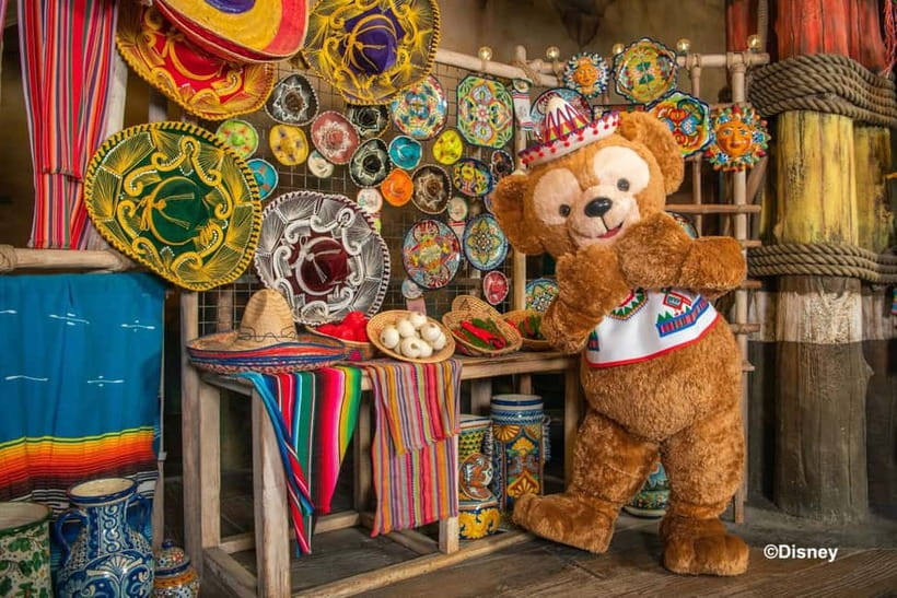 Tokyo: DisneySea 1-Day Passport - Shows, food, shops, and the parts between rides