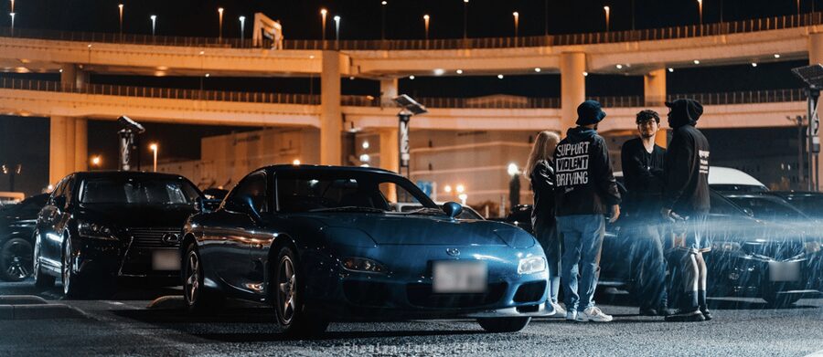 Tokyo Drift: Daikoku PA Supreme Car Experience 大黒PA - Two hours among tuned cars and local owners
