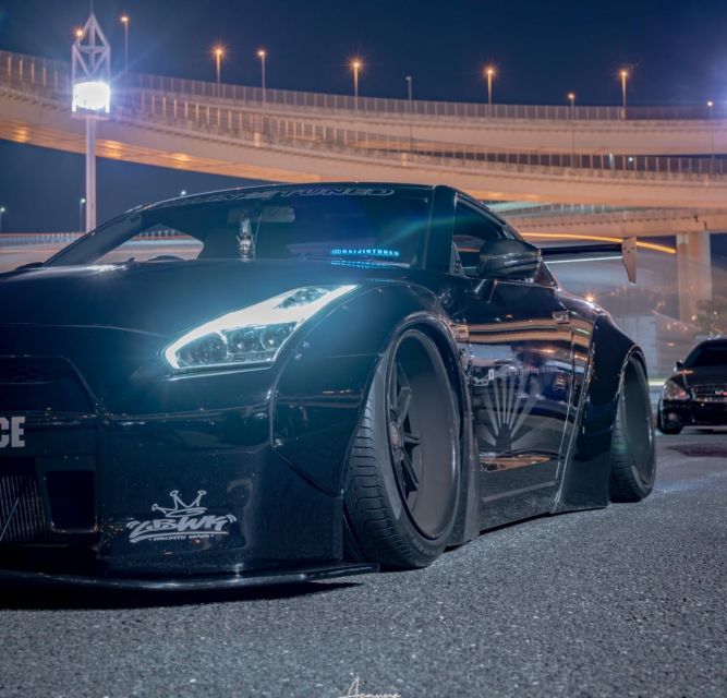Tokyo Drift: GO Daikoku Car Meet R34 Skyline Car Club - What the $246 price really covers