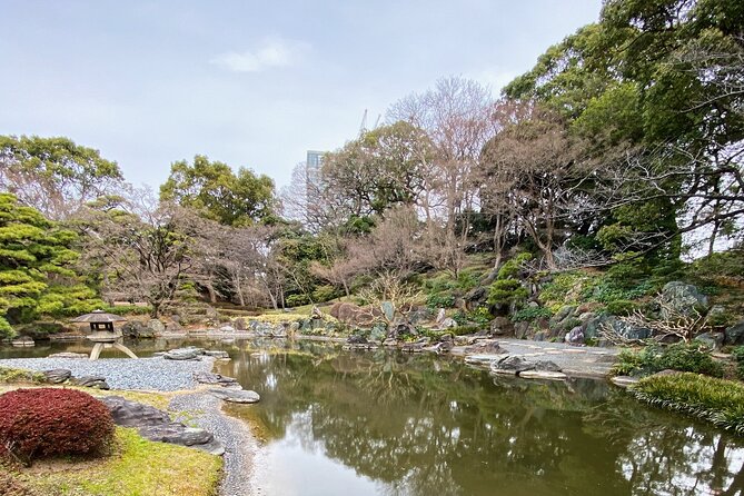 Tokyo: Edo Castle & East Garden of the Imperial Palace Tour - How much value do you get for $42?