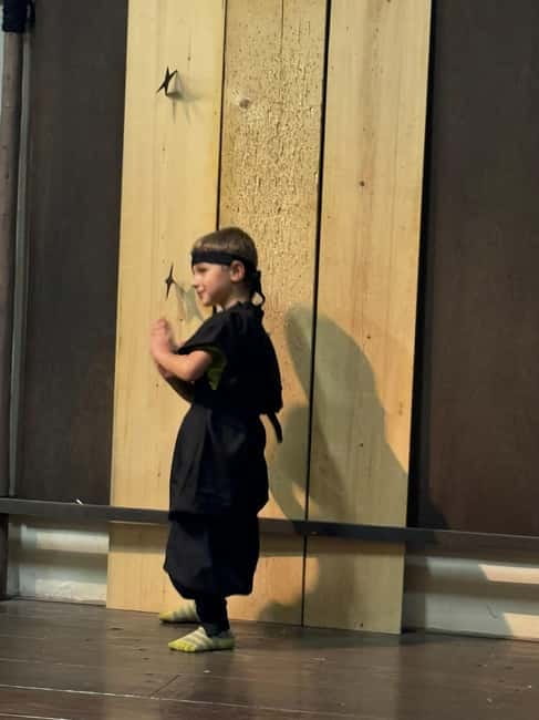 Tokyo: Elite Ninja Samurai Hands-on Mission Insights, 90 min - Learning about handmade shinobi tools