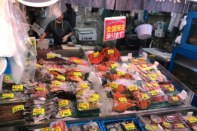 Tokyo Food Tour Taste Fresh Delights at Tsukiji Market - Shopping after the tour