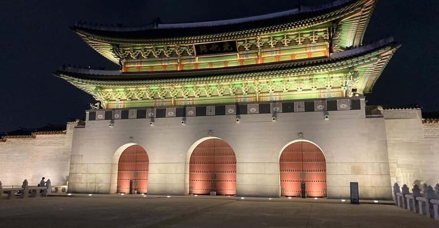 Tokyo Full Day Tour with a Local Expert Guide - Walking, transport, and what to budget