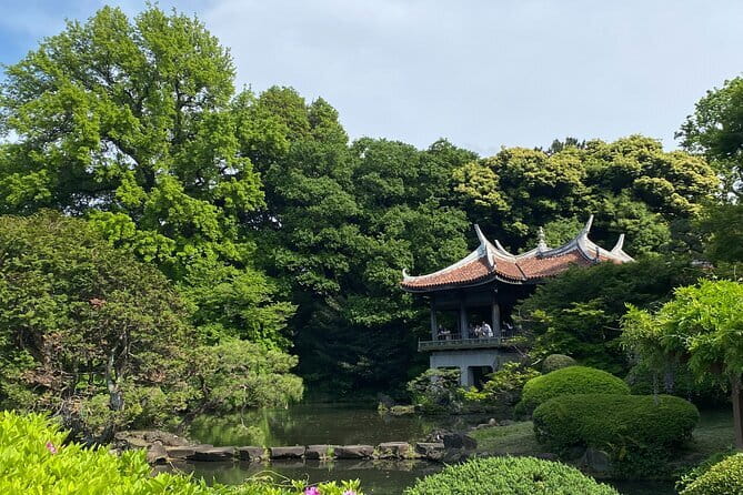 Tokyo Ghost Tour Through Haunting Japanese Legends - Minamisenju and the darker side of the route